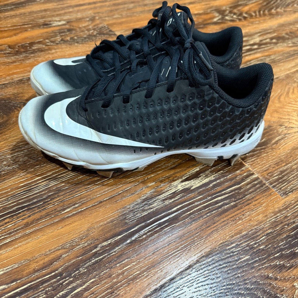 Nike 6Y Vapor Ultrafly 2 Keystone Cleats Kids Black White AQ8151-003 Baseball